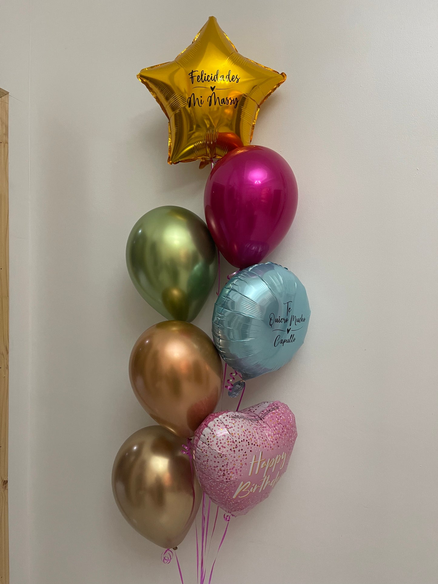 Gold Star Metallic & Chrome Balloons Bouquet