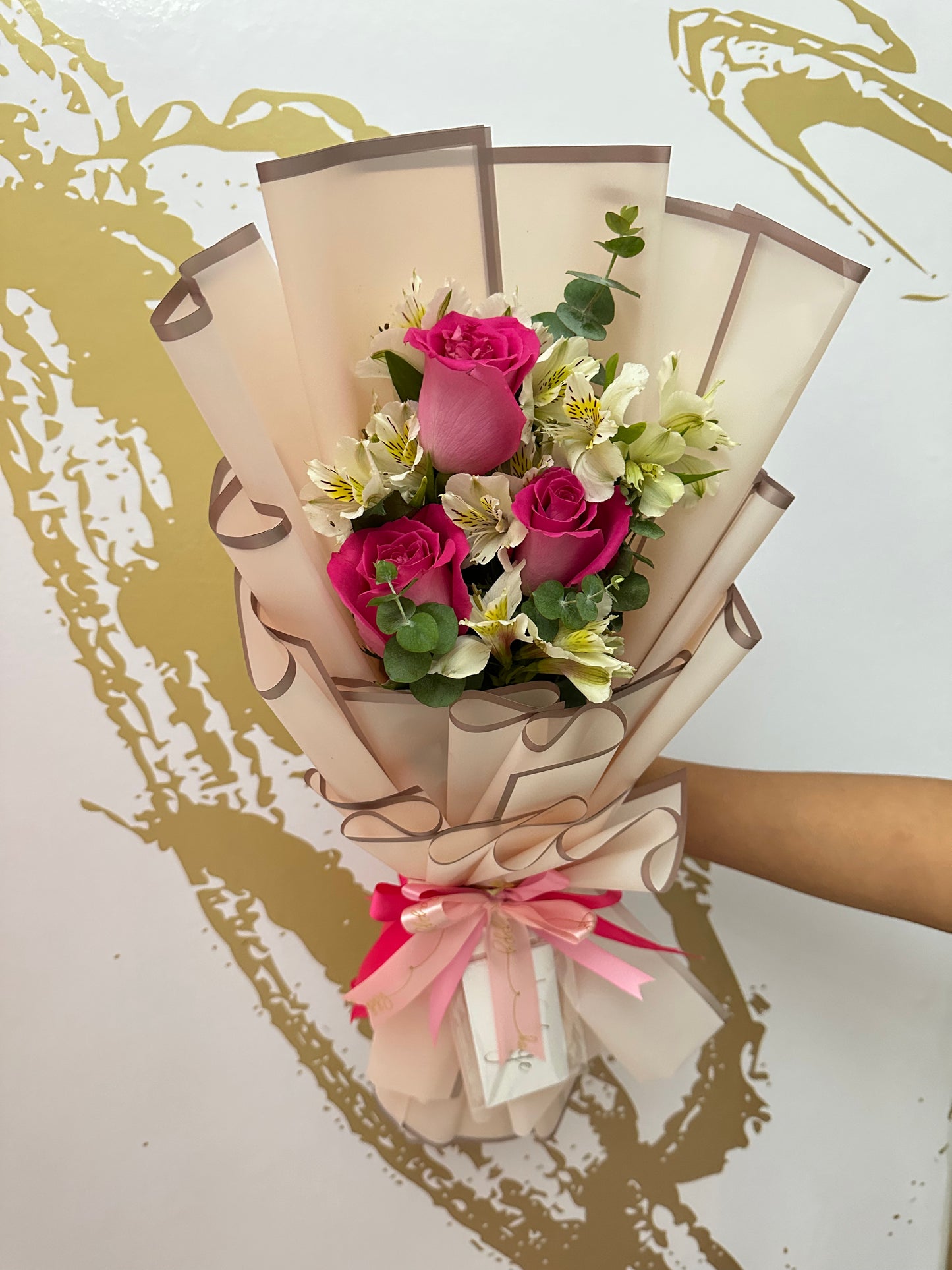 Athena Bouquet & Balloons