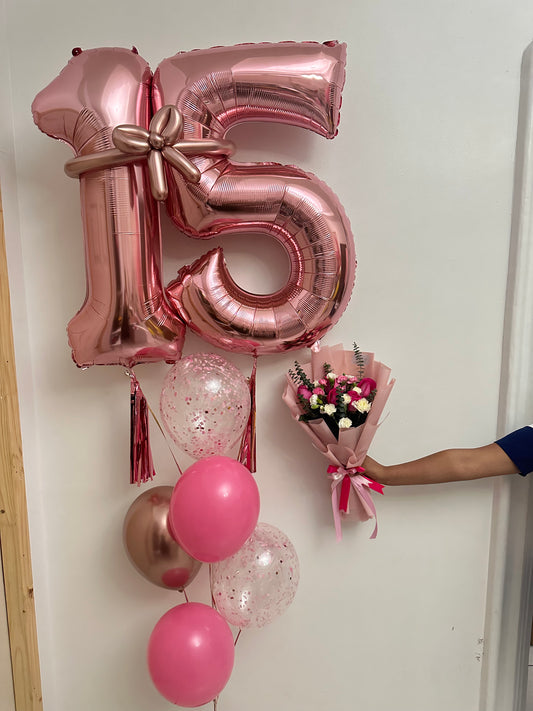 Dulce Sonrisa & Number Balloon Bouquet