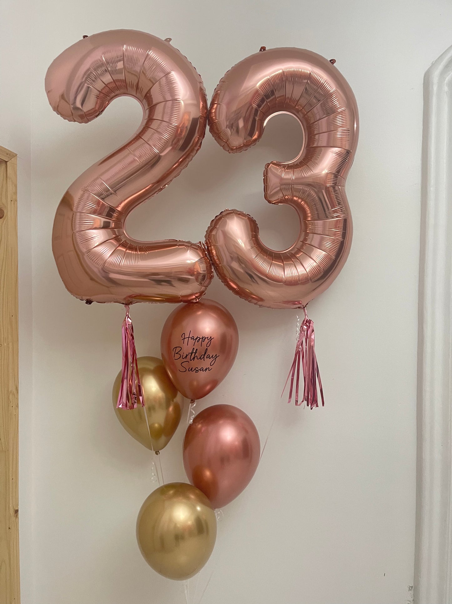 Rose Gold & 4 Balloons Bouquet