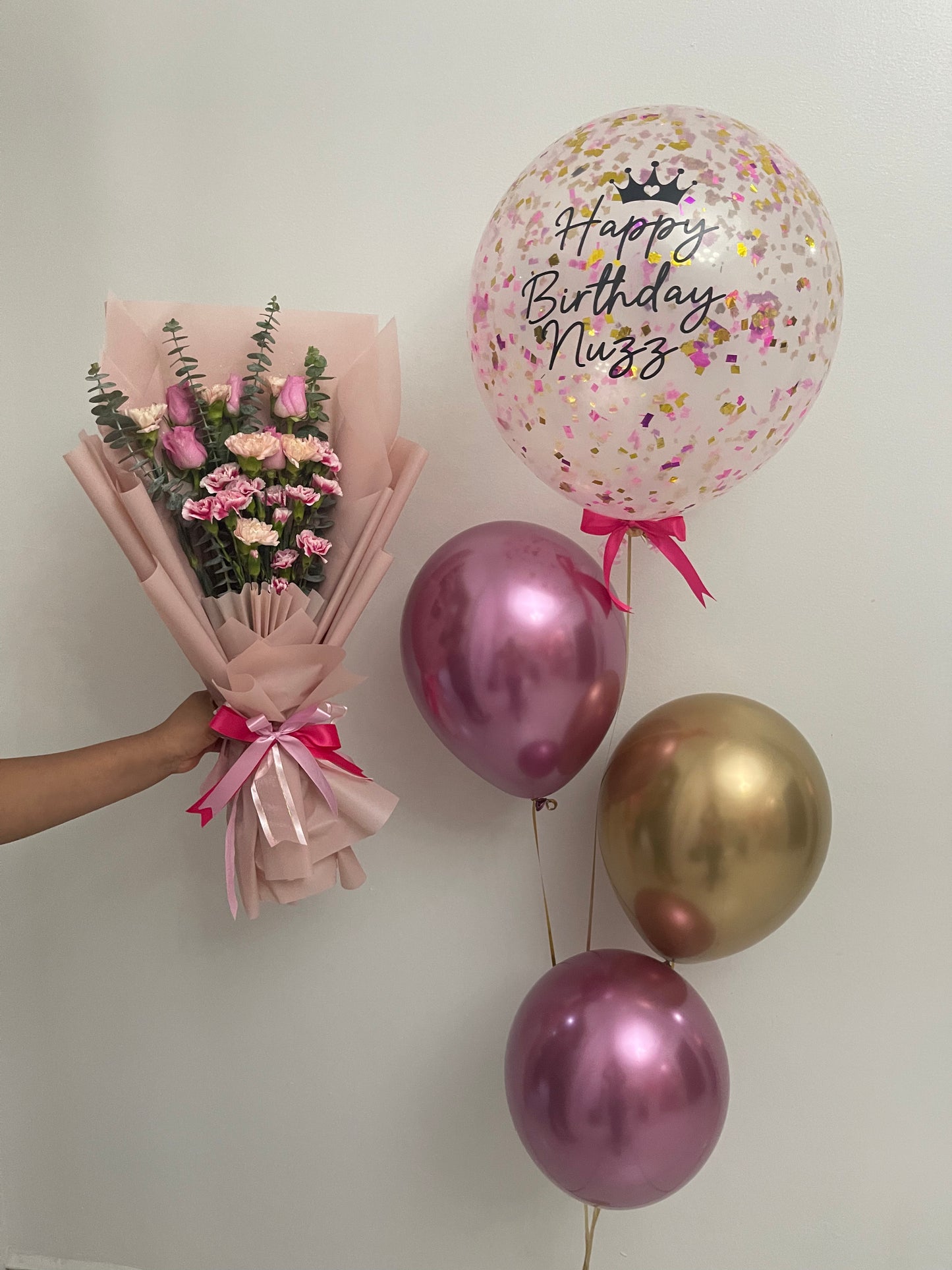 Vintage Bouquet & Balloons