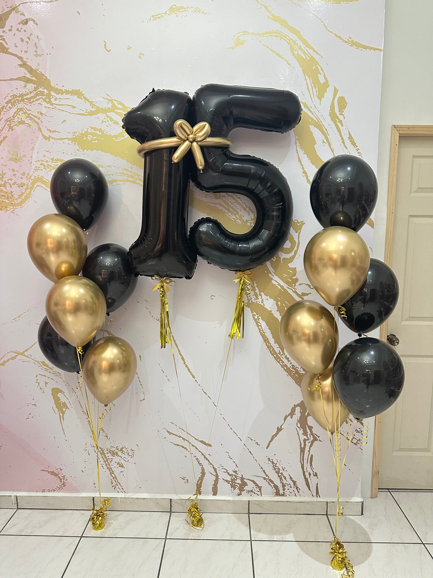 Black Numbers & 2 Bouquets Balloons