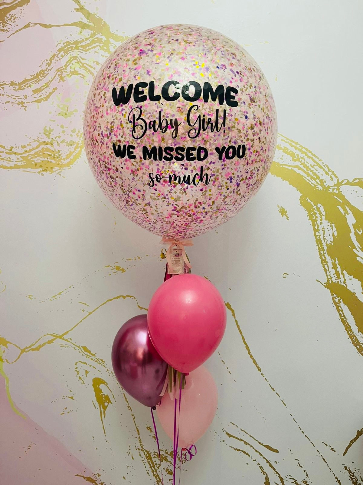 Welcome Baby Girl Big Balloon + Látex & Chrome Balloons